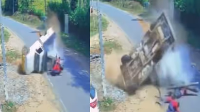 overspeeding bolero pickup accident