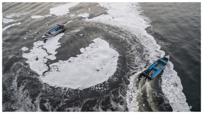 air and water are both toxic in India