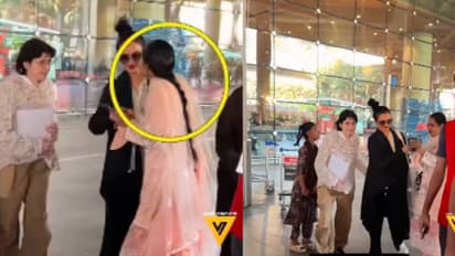 rekha airport selfie