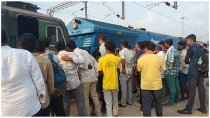 Hubballi Bengaluru Train