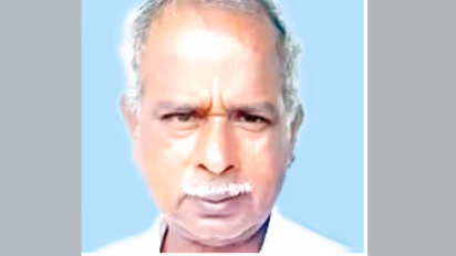 kerala native dies in chennai accident while returning after voting two injured