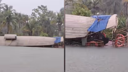 house boat accident