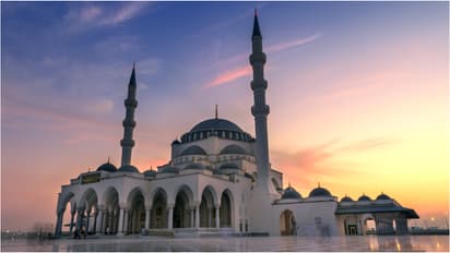 sharjah mosques