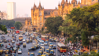 Viral post compares Bengaluru and Mumbai auto experience