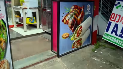 violence in Shawarma Spot