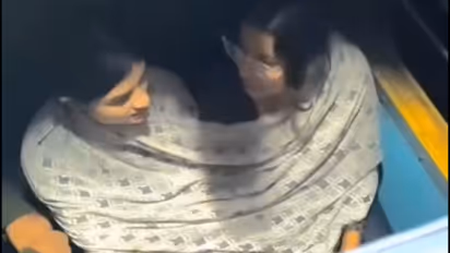 Indian Railway girls video record