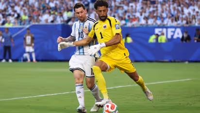 Vozinha reveals Lionel Messi told him, 'Your people should be proud of you'