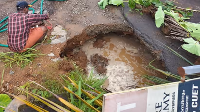 water authority main pipeline bursts in puthukkad traffic and water supply disrupted