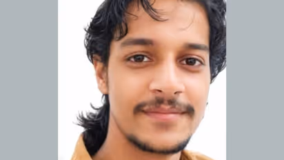 delhi native youth swept away by waves at thrissur beach found dead