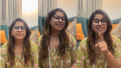 Anchor Anushree (1)