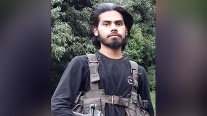 Pakistani Lashkar commander Yasir killed in an encounter with joint security forces in Kashmir Budgam district
