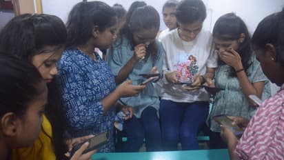 CBSE Result 2025 Date class 10 12 pass criteria 