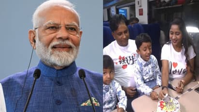 Birthday celebration in Vande Bharat Express 