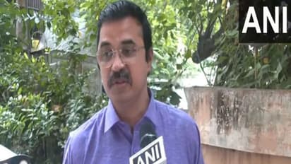 AIADMK spokesperson Kovai Sathyan