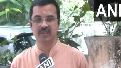 AIADMK National Spokesperson Kovai Sathyan