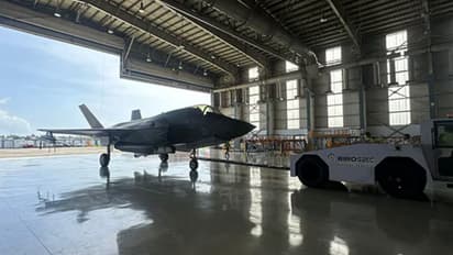 A British F-35B Lightning 2 in a Thiruvananthapuram hanger