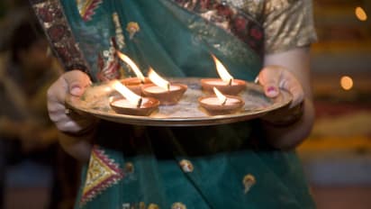 devi parvati aarti lyrics hindi