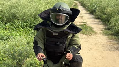 Explosive ordnance Disposal (EOD) team member