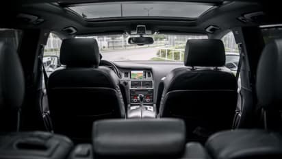 How to keep car interiors clean