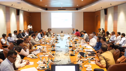 Yogi Govt’s UP Trade Show Goes Global, Draws Buyers From 80 Nations