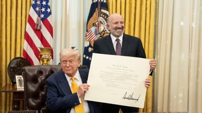 Howard Lutnick and Trump 