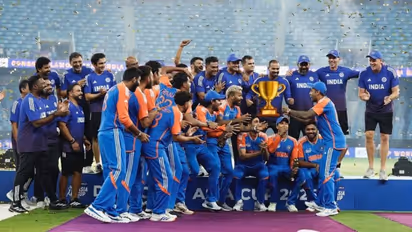 ASIA CUP 2025 Trophy 