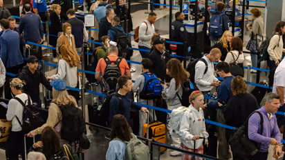 US Shutdown Flight Cancellations 1200 Airports Crisis