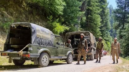 kupwara encounter terrorists killed keran sector