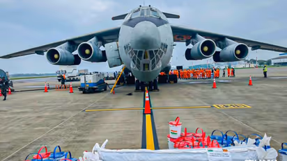 cyclone ditvah tamilnadu flights cancel schools shut