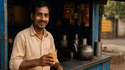odisha bhubaneswar tea seller donates january income for poor children
