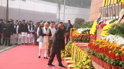 pm modi rahul gandhi tribute 2001 parliament attack martyrs