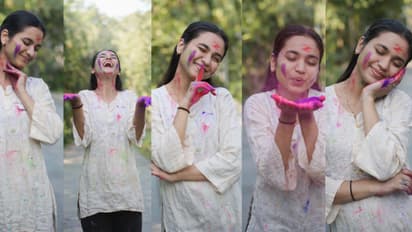 Holi Poses