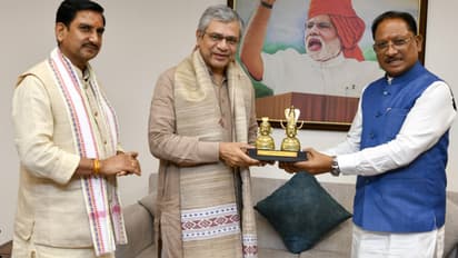 vishnu deo sai meets Ashwini Vaishnaw