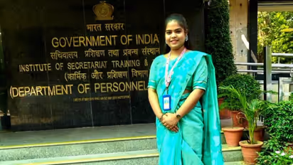 delhi nazia khanam death pregnant defence officer dwarka husband in laws suicide case