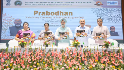 rekha gupta at IGDTUW Induction Program 2026