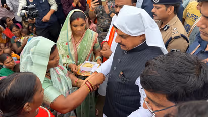 mohan yadav in balaghat sisters rakhi celebration