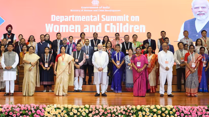 delhi women safety pm modi meeting rekha gupt