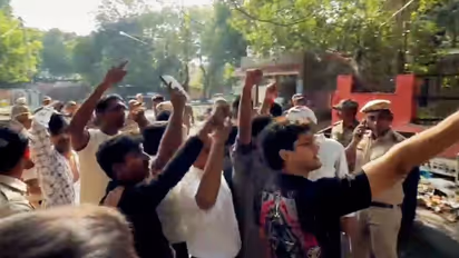 Jantar Mantar Protest CJP Activists Detained Demand Gyanesh Kumar Resignation