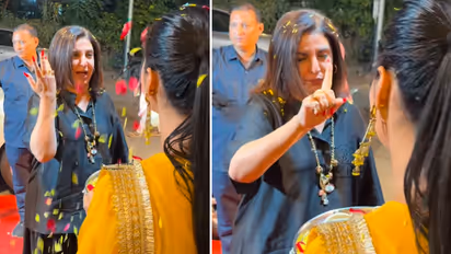 Farah Khan Viral Video