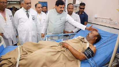 mohan yadav aiims bhopal meet kota gwalior bus accident injured patients