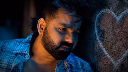 Pawan Singh First Girlfriend
