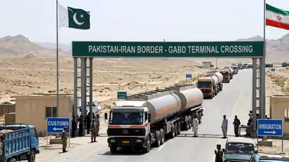 pakistan iran gabd rimdan border reopens lpg crisis