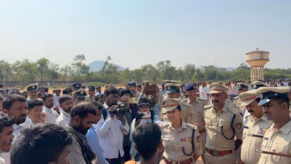 Vijayanagar SP Jahnavi Cracks Down on Criminals No Over Smartness Tolerated rav