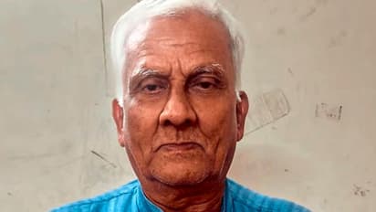 69 year old defrauded 300 plus luxury hotels across India in 36 years arrested rav