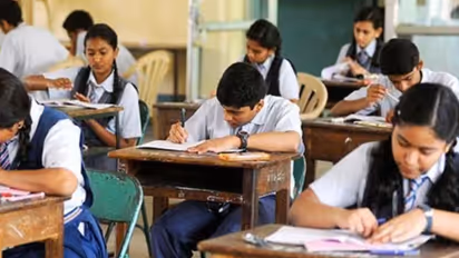 English Medium Ends at Class 7 30 000 Students Forced Back to Kannada Medium in Class 8