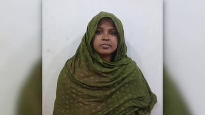 palakkad mannarkkad husband father attacked accused arrested