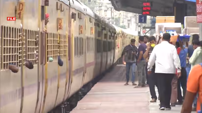 Indian Railway-Lower bearth to senior sitizens