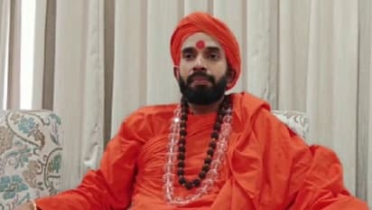 Pranavananda Swamiji Backs DKS Why is the Seer Upset with CM Siddaramaiah rav