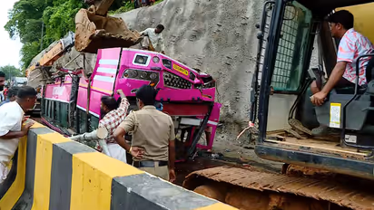 KUTTIPURAM ACCIDENT