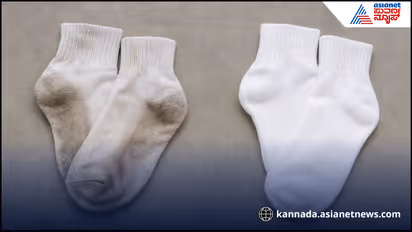How to clean white socks